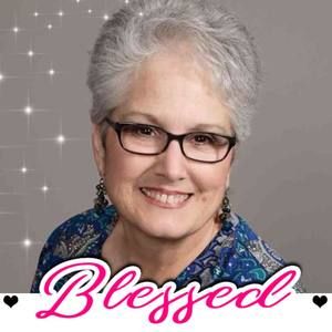 Meet your Posher, Mitzi